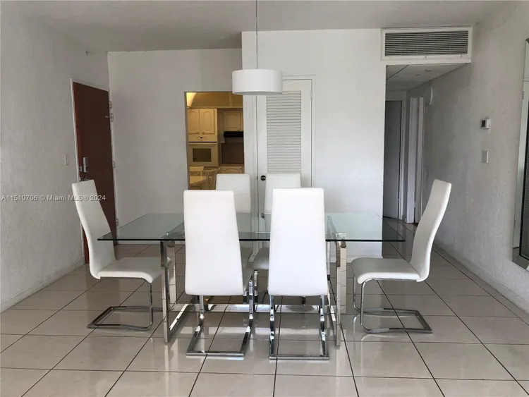 The Tides On Hollywood Beach #4O image #18