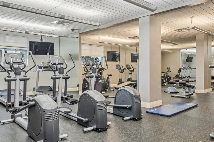 The Tides On Hollywood Beach #4O image #21