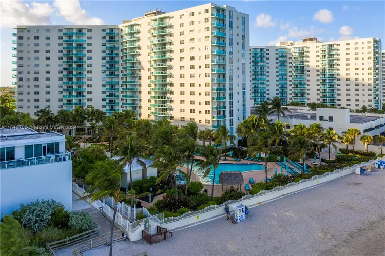 The Tides On Hollywood Beach #4O image #6