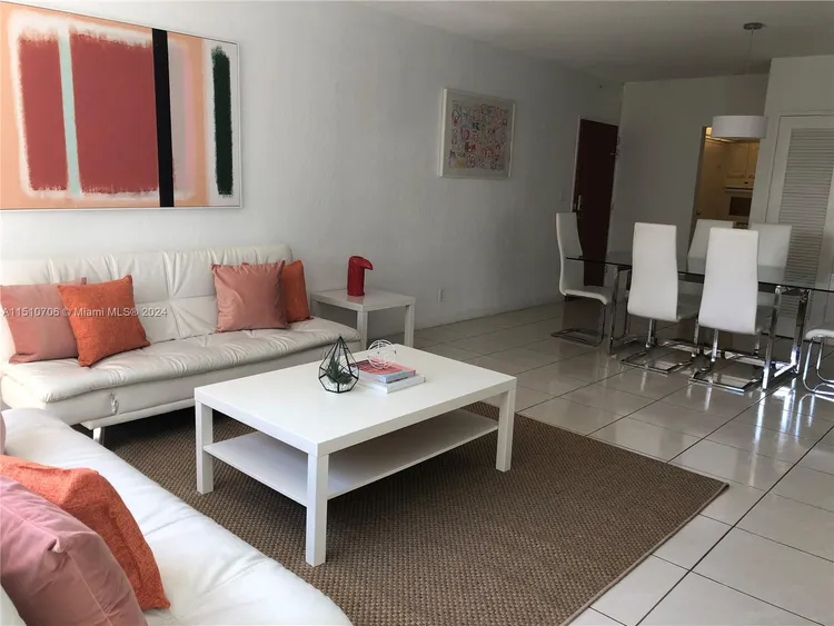 The Tides On Hollywood Beach #4O image #9