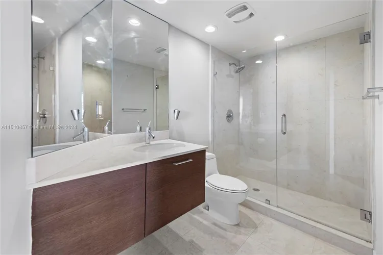 ICON South Beach #1207 image #18