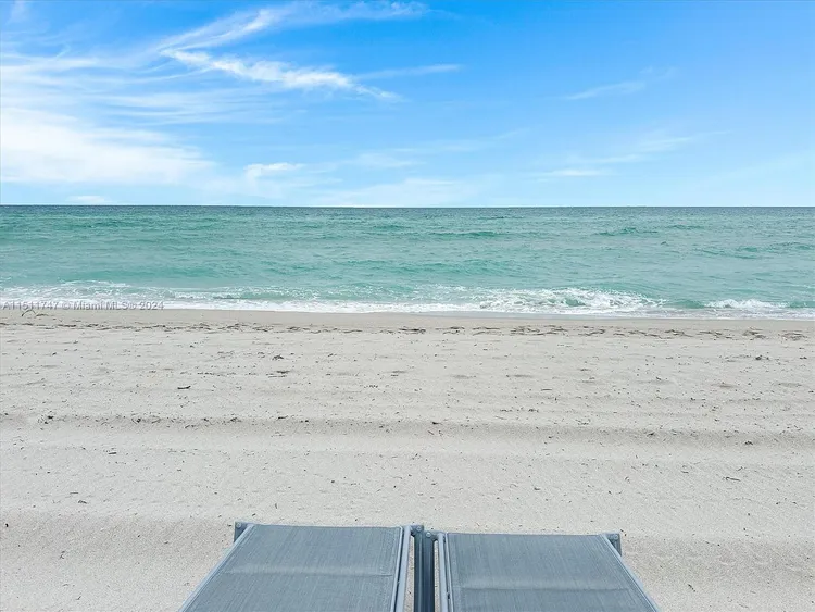 Trump Tower 2 #2607 image #34