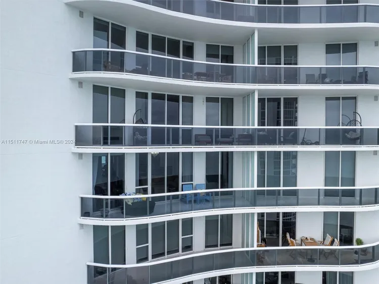 Trump Tower 2 #2607 image #47