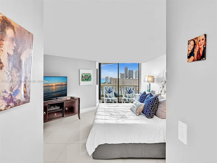 Williams Island 3000 #2501 image #24