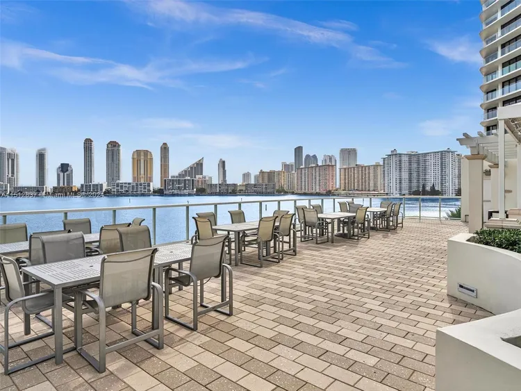 Williams Island 3000 #2501 image #32