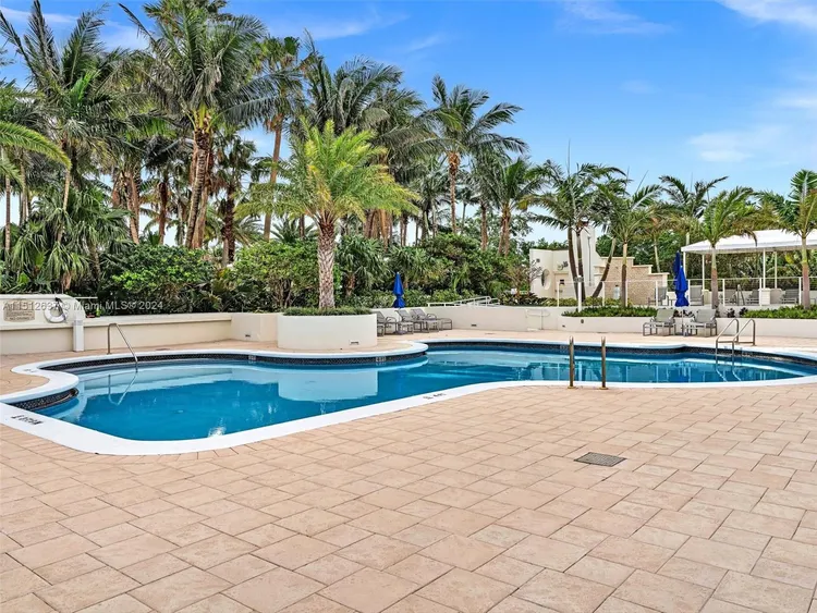 Williams Island 3000 #2501 image #35