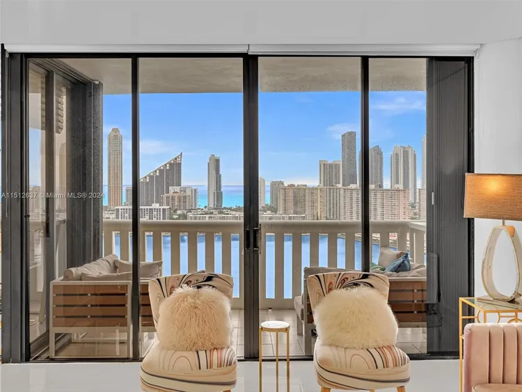 Williams Island 3000 #2501 image #7