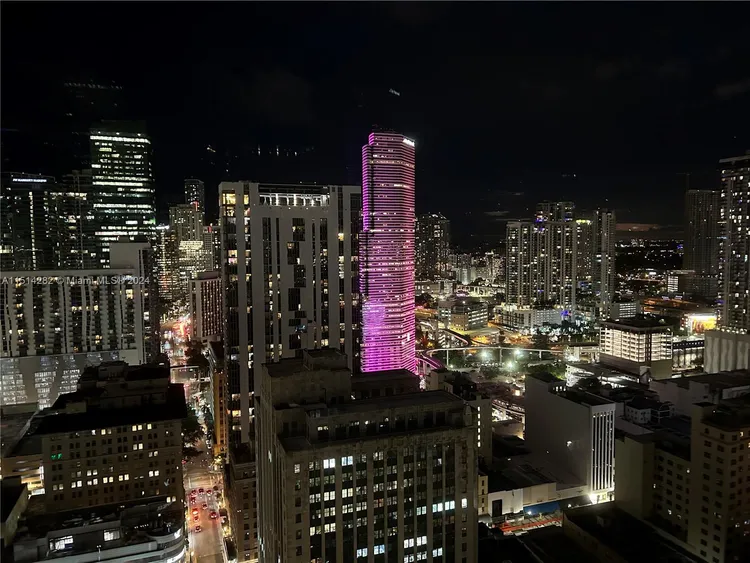 Loft Downtown II #3419 image #17