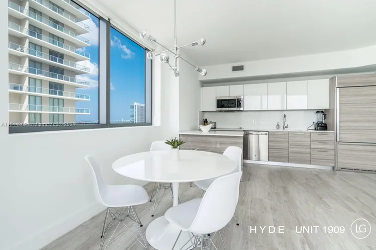 Hyde Midtown #1909 image #6