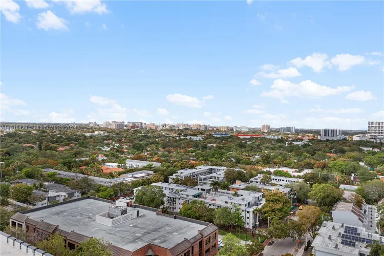 Park Grove Club Residences #1606 image #20