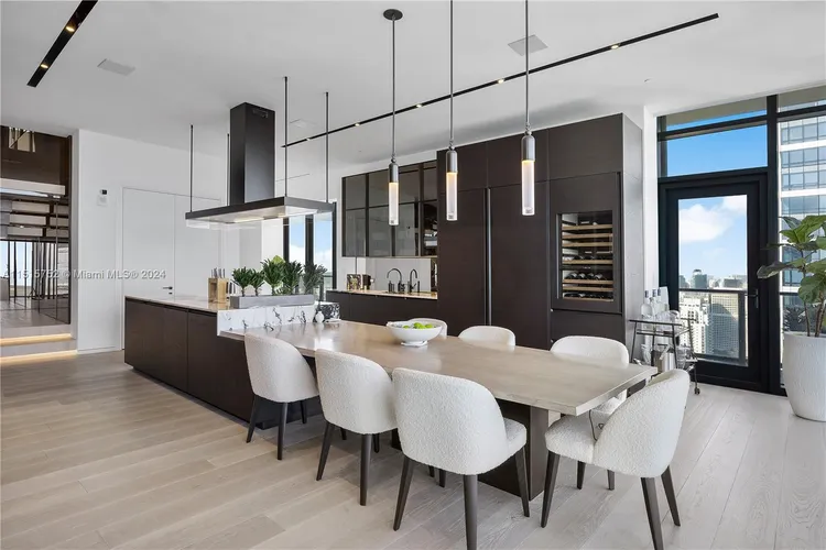 Echo Brickell #PH56 image #18