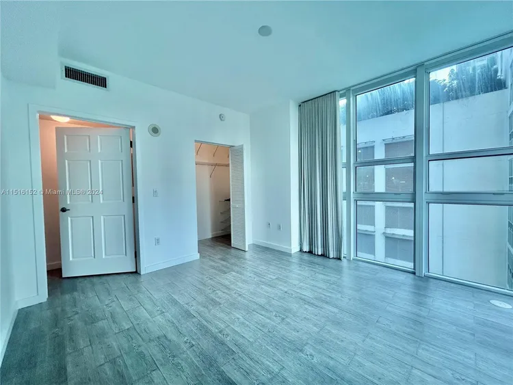 The Plaza on Brickell North #801 image #12