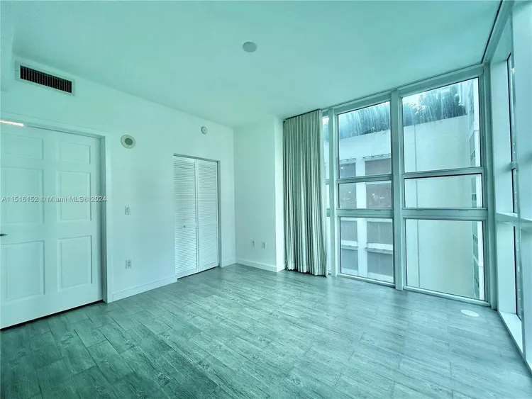 The Plaza on Brickell North #801 image #16