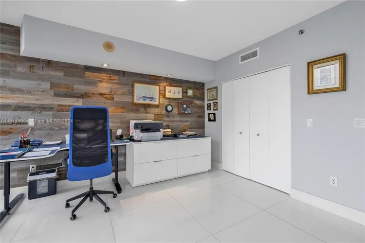 Icon Brickell I #801 image #15