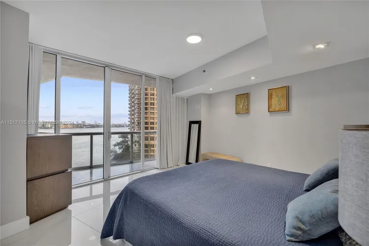 Icon Brickell I #801 image #32