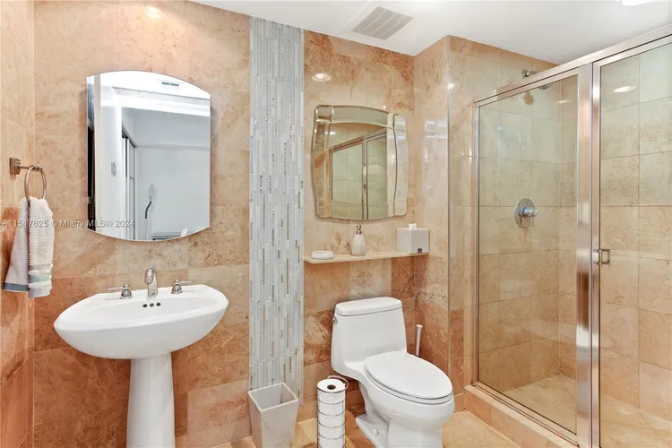 The Beach Club II #UP5010 image #15