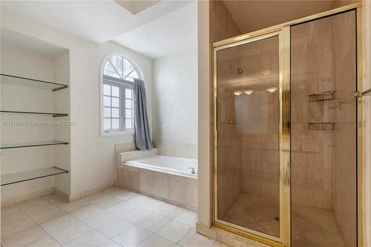 Townhomes at Sunset Harbour #108 image #10