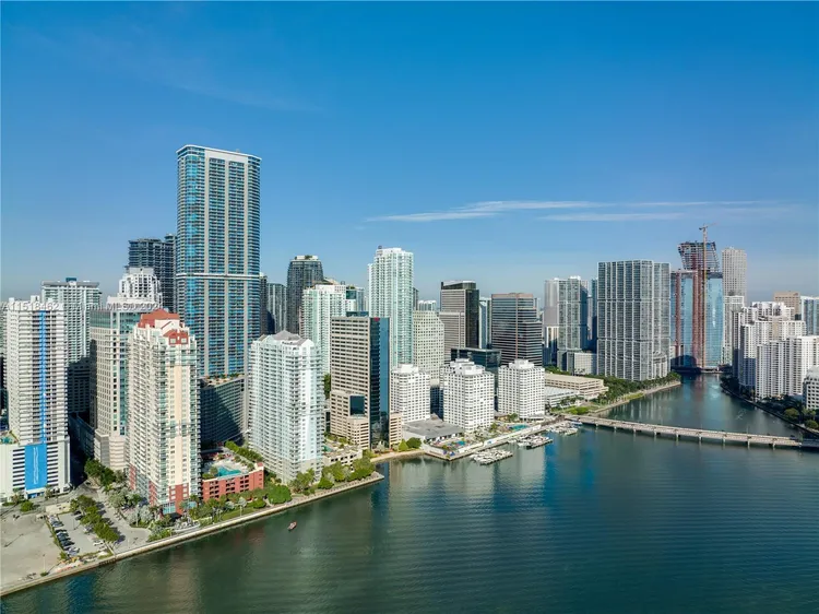 Four Ambassadors #2028 image #55