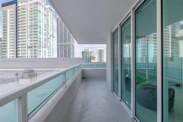 Vue #2506 image #16