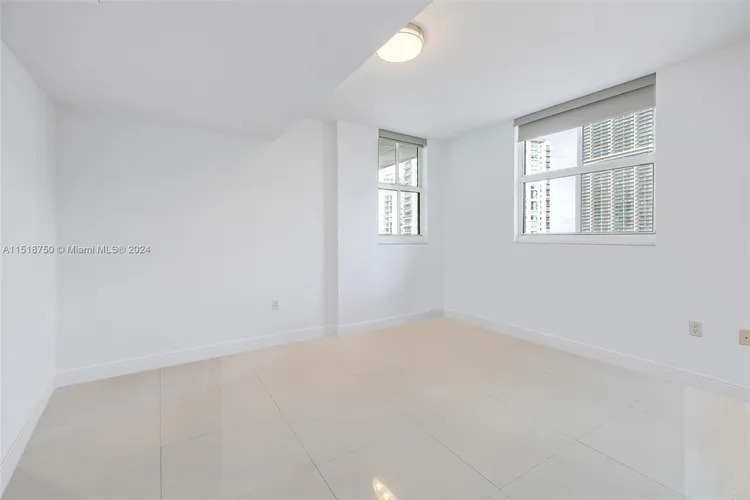 Vue #2506 image #20