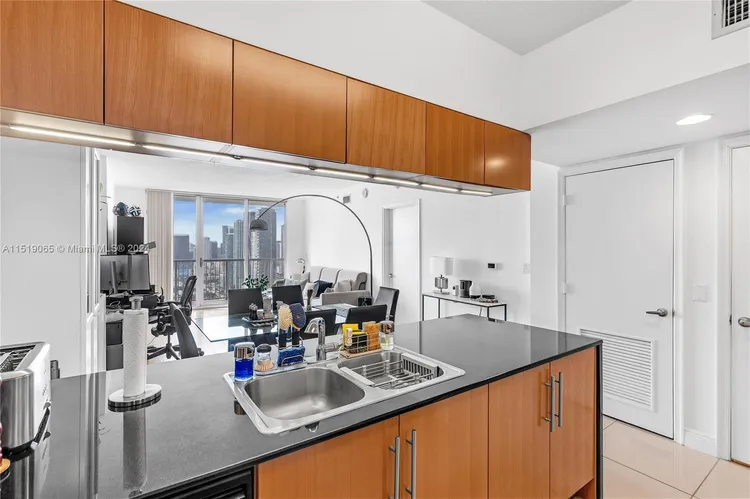 Opera Tower #4510 image #9