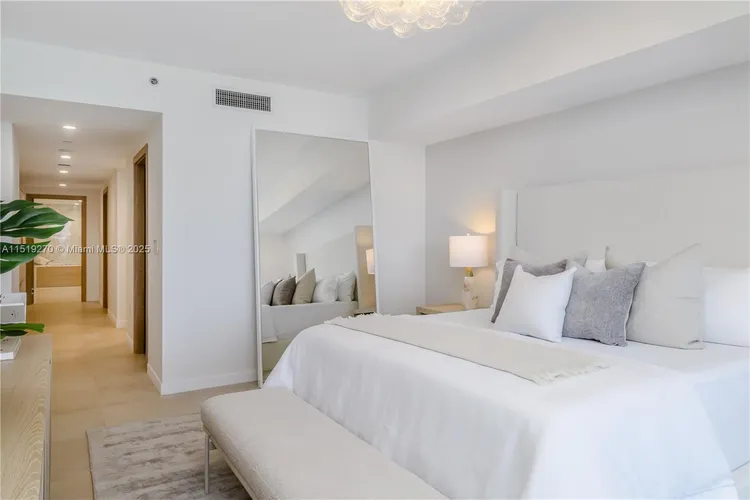 Onda Residences #504 image #12