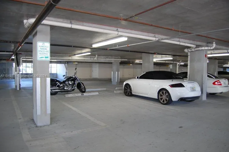 The Lofts at Hollywood Station #212 image #16