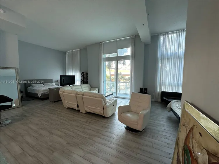 Quantum on the Bay #512 image #11