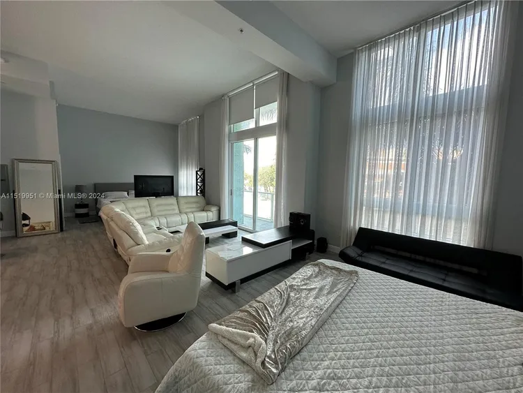 Quantum on the Bay #512 image #13