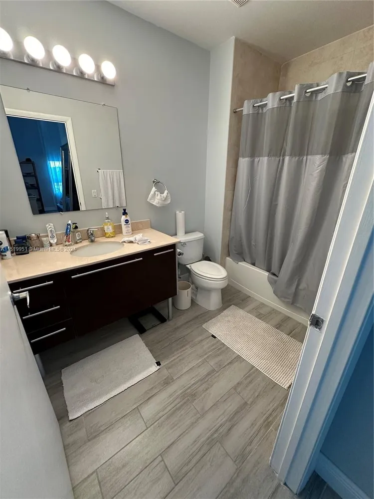 Quantum on the Bay #512 image #17