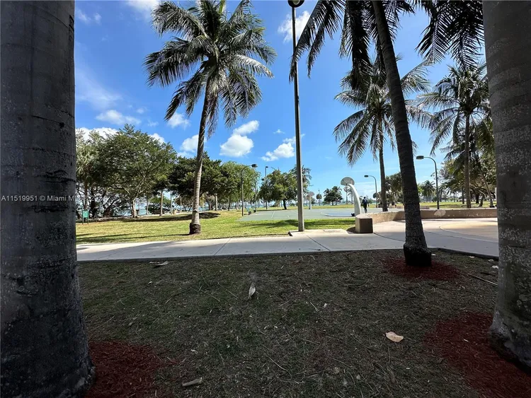 Quantum on the Bay #512 image #23