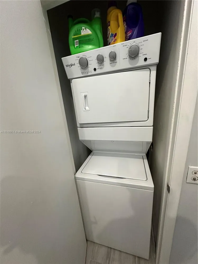 Quantum on the Bay #512 image #7