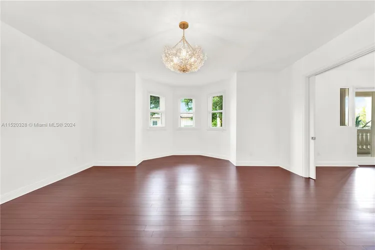 Padua Condo Deering Bay #217 image #22