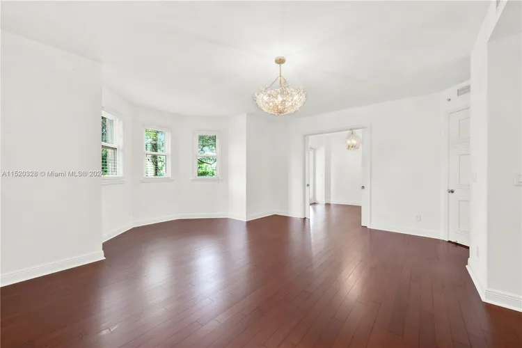 Padua Condo Deering Bay #217 image #23