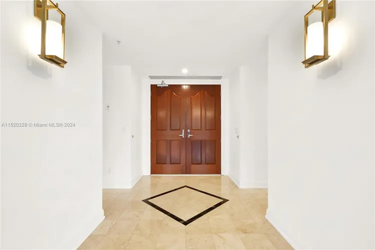 Padua Condo Deering Bay #217 image #8