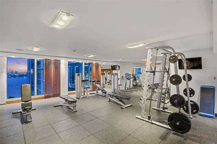 One Miami #1619 image #34