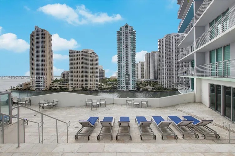 One Miami #1619 image #37