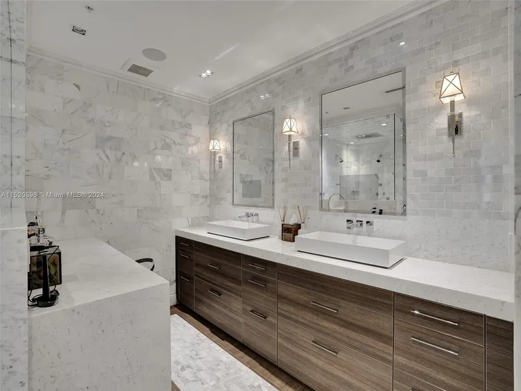 Bellini Williams Island #1102 image #32