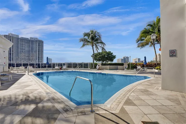 Bellini Williams Island #1102 image #39