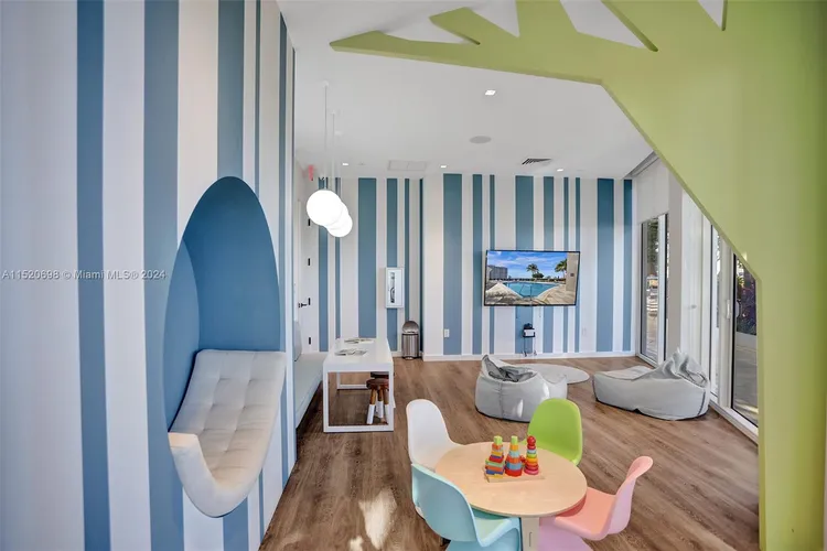 Bellini Williams Island #1102 image #53