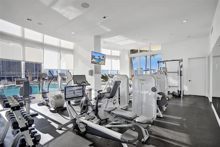 Bellini Williams Island #1102 image #55