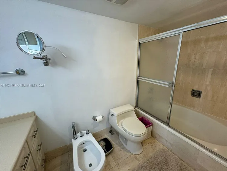 Atlantis on Brickell #901 image #17