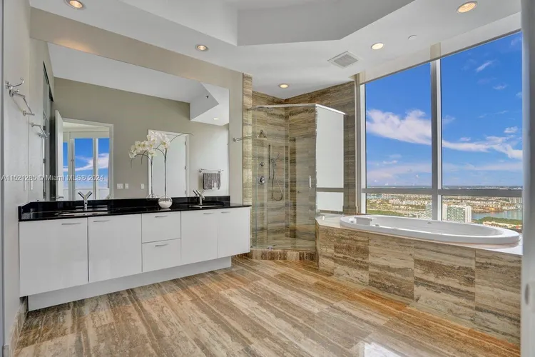 Trump Tower 3 #3904 image #14