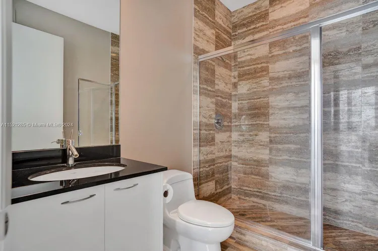 Trump Tower 3 #3904 image #18