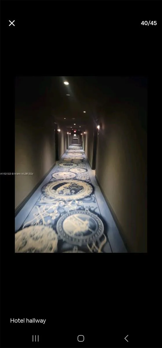 Mondrian #1019 image #23