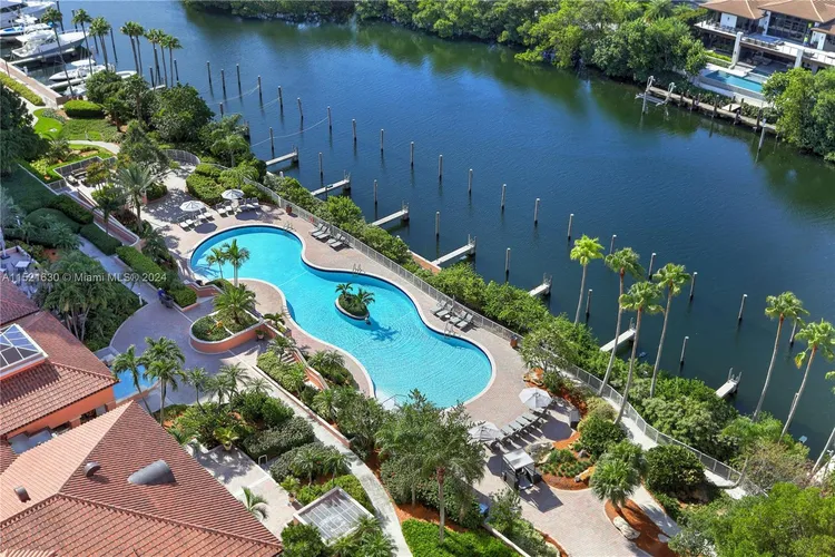 The Gables Club #11F image #16