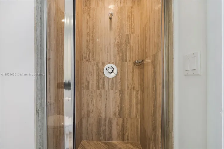 Trump Tower 1 #404 image #29