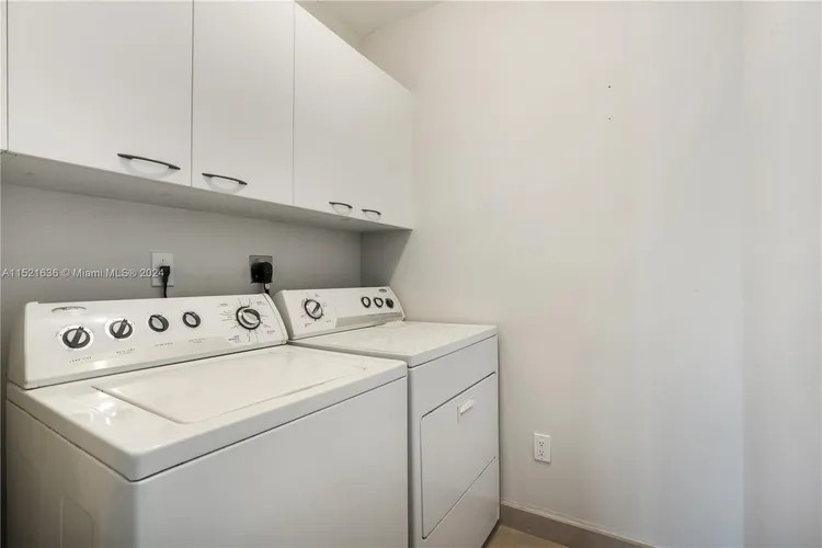 Trump Tower 1 #404 image #33