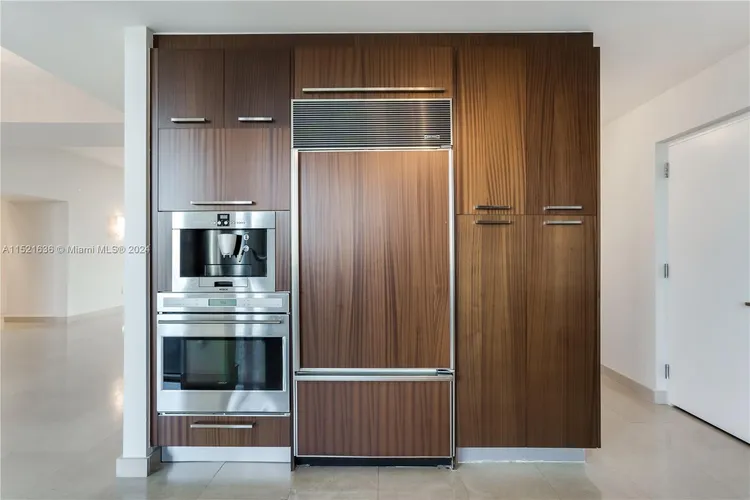 Trump Tower 1 #404 image #6