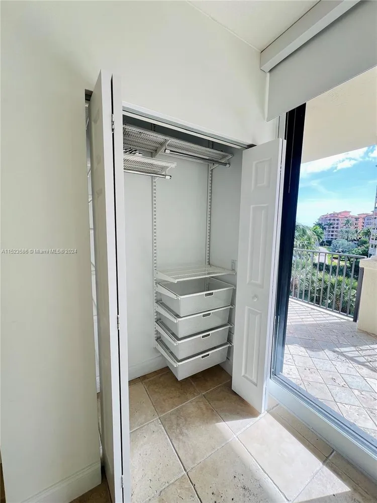 Verona Condo Deering Bay #404 image #19